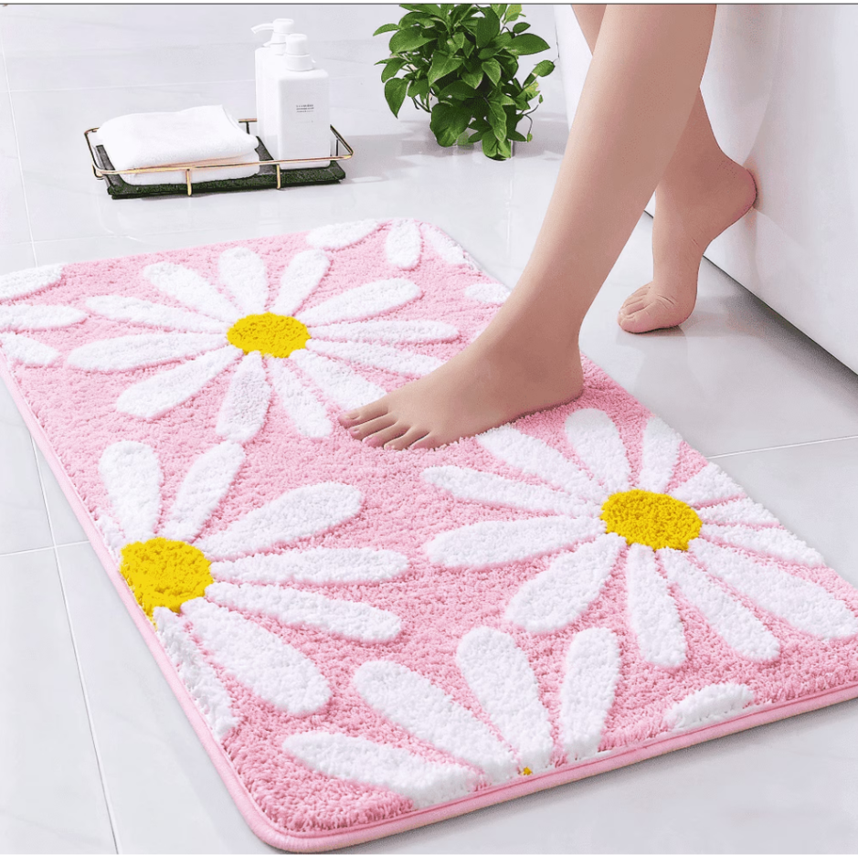 Evlmd Bathroom Rugs Non Slip Washable, Pink Large Bath Mats for Bathroom Floor, Soft Cute Daisy, Shaggy Soft and Absorbent, Thick Plush Shower Bath Rug Runner Decor, 16" X 24"