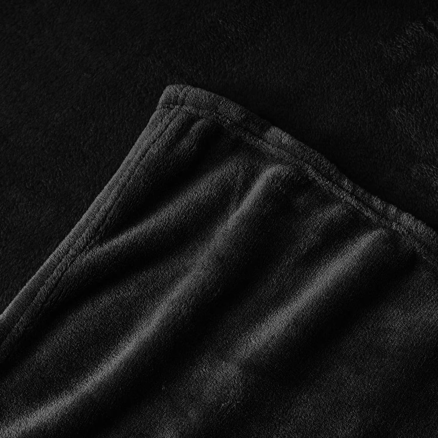 Evlmd Fleece Blanket, Fuzzy & Flannel Thorw Blanket, Throw  Black Blankets for Couch Beds, Lightweight Blanket for Travel Camping